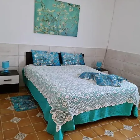 Lilium Apartment Bari